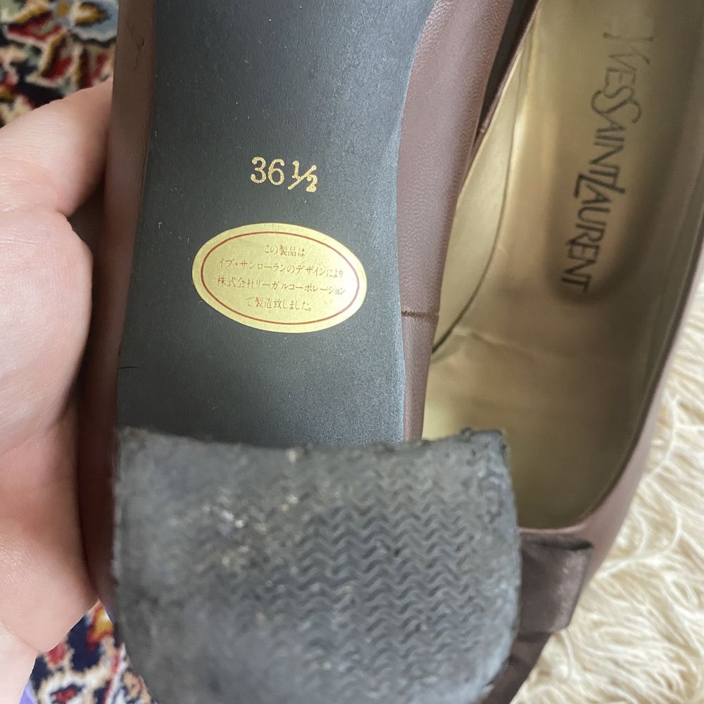 Pantofi vintage Yves Saint Laurent 38