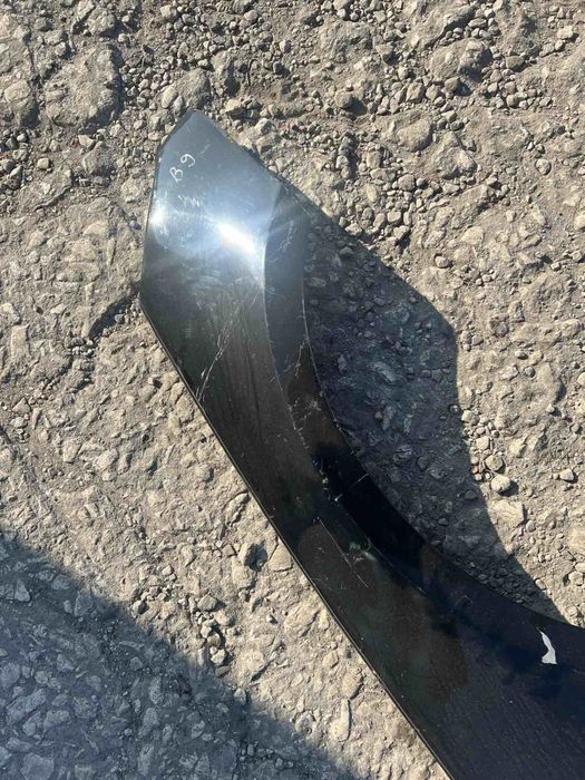 Калник ляв десен калници Audi A4 8w b9 2016+ оригинални