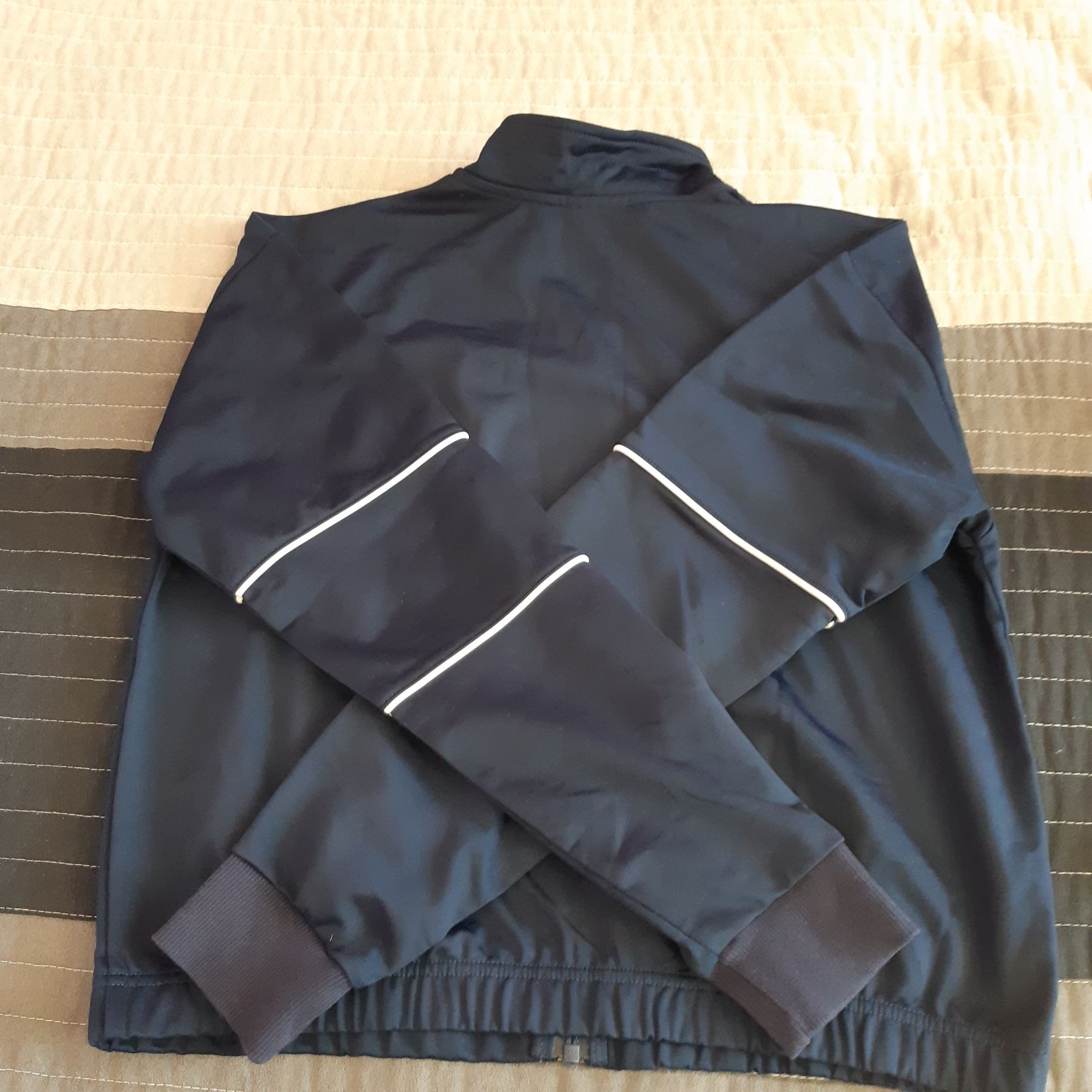 Оригинални екипи Adidas, Reebok