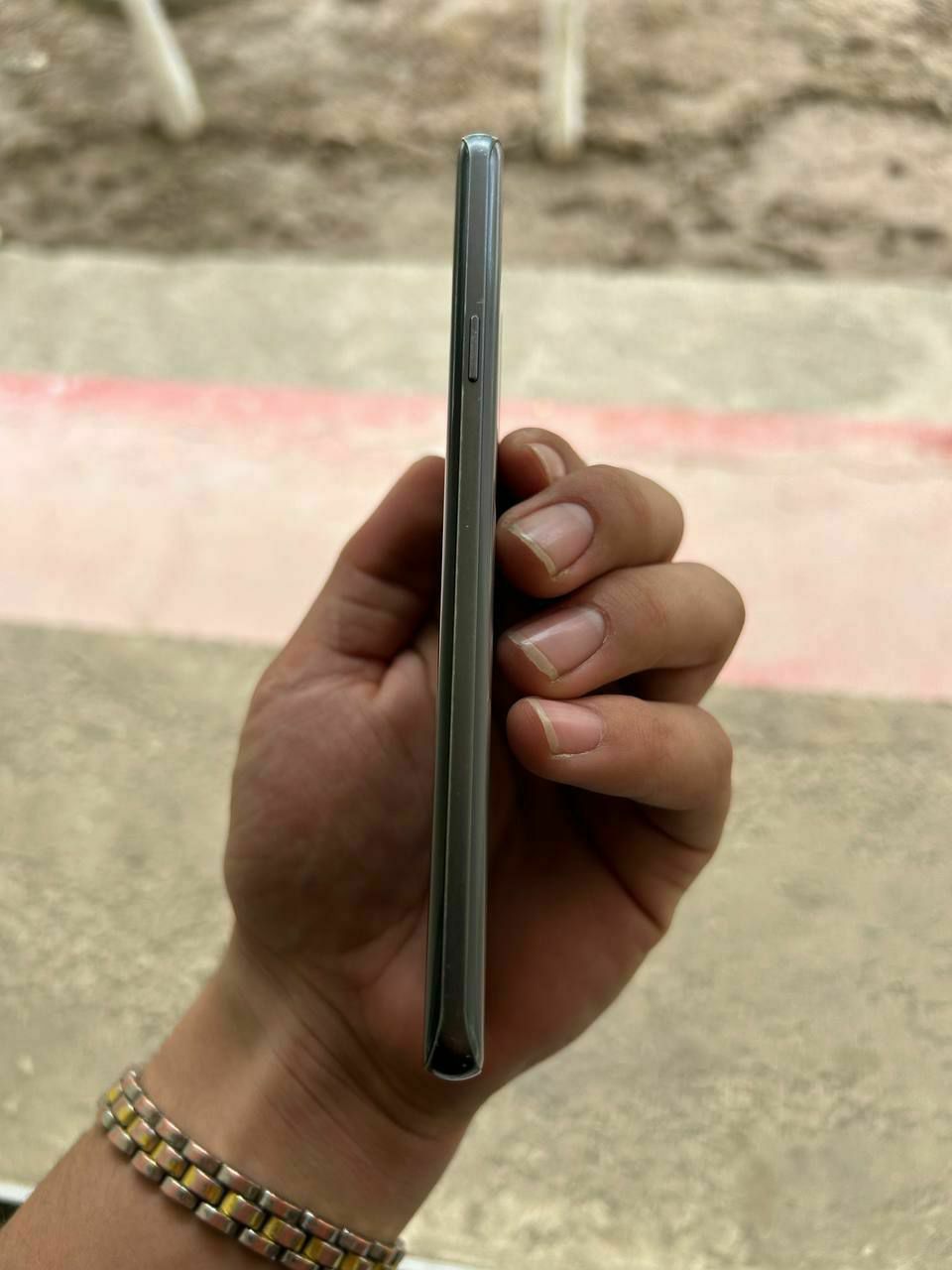 Samsung S9 plus Narxi kelishiladi yoki Obmen ham ko'ramiz