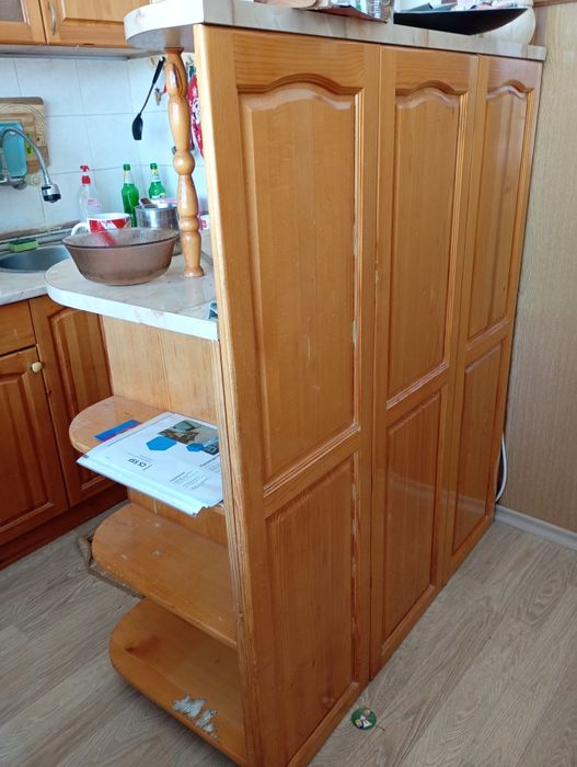 Кухненски шкаф тип Бар плот