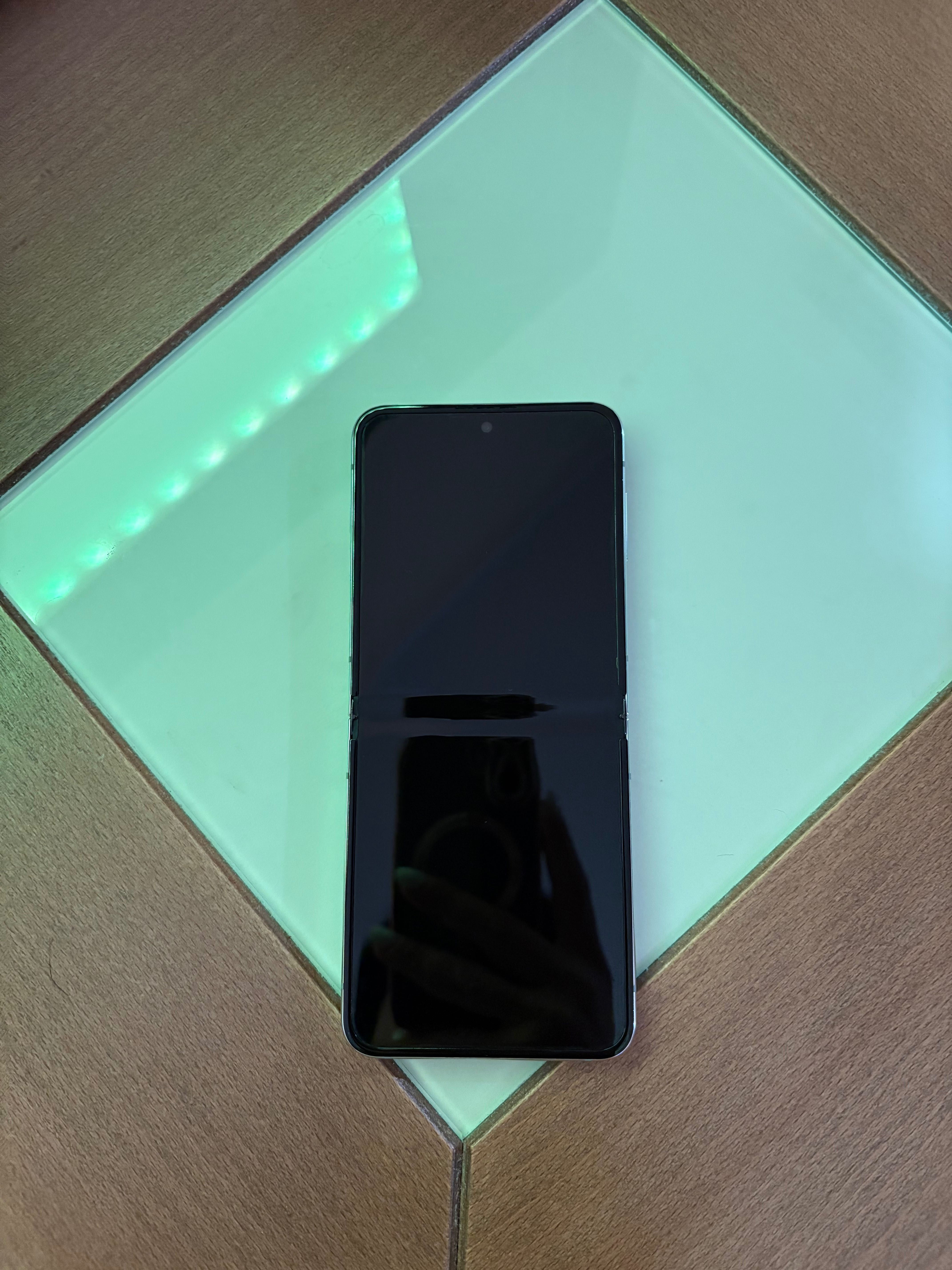 Samsung Z flip 5