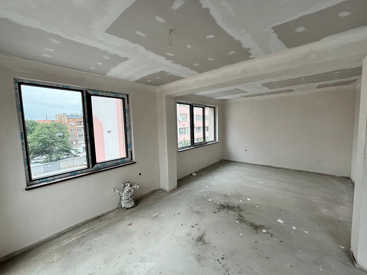 Продава се Мезонет в Асеновград - 170 кв.м за 818 €/кв.м - Снимка #1