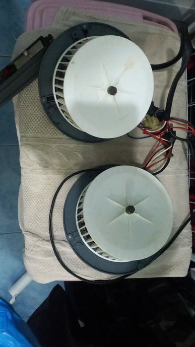 Curat hote de aragaz