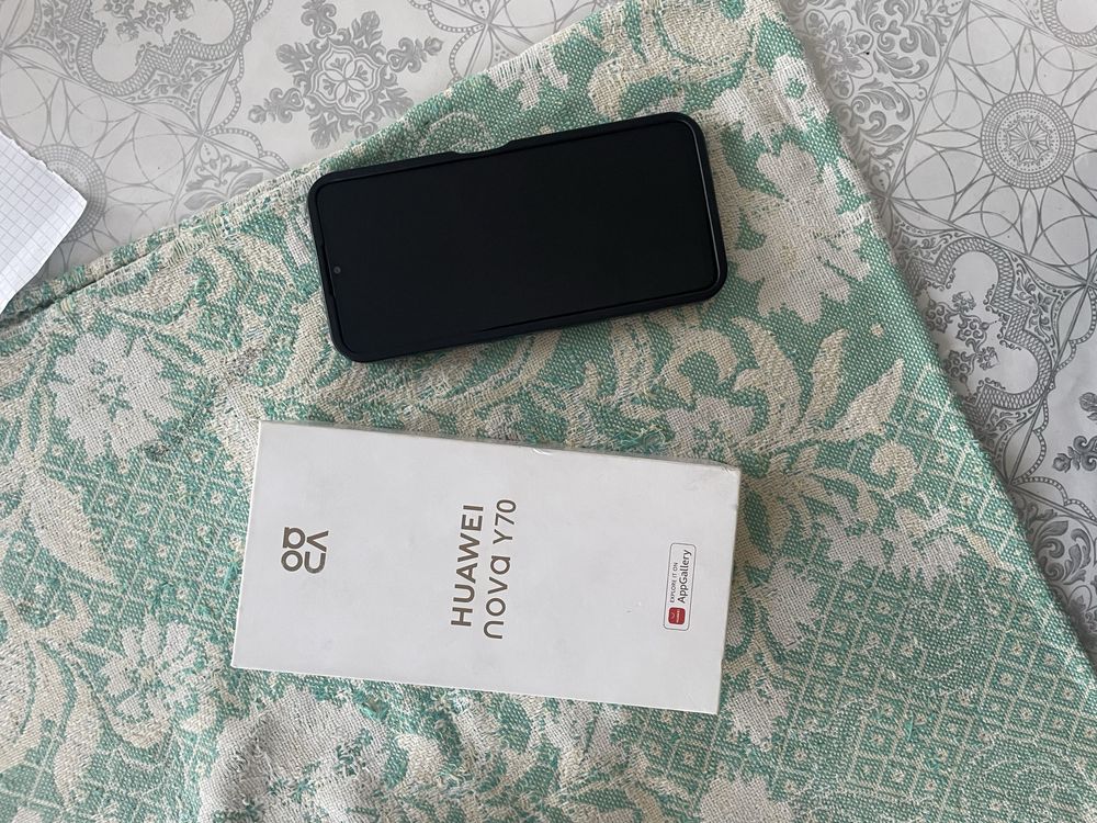 Huawei nova Y 70