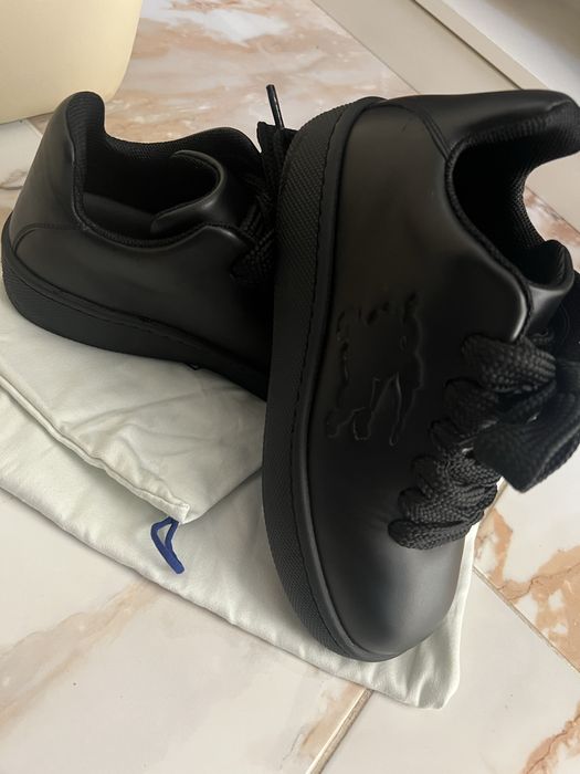 Burberry -обувки