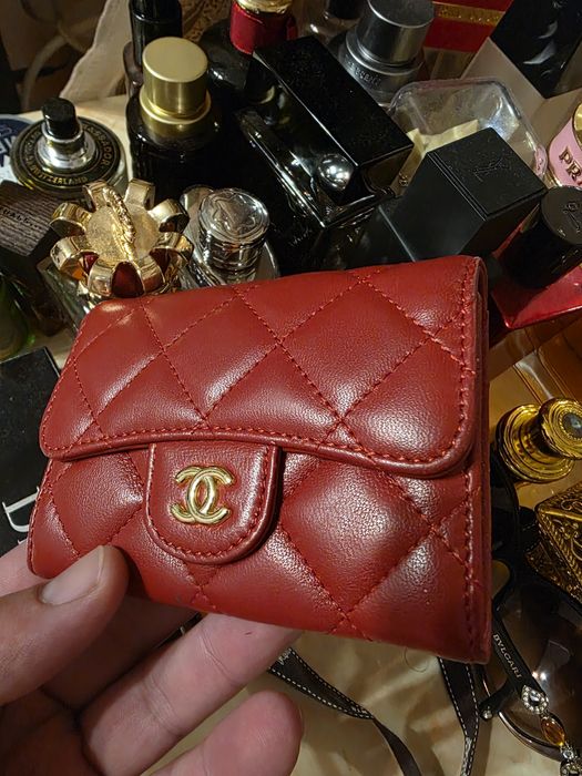 Протмоне Chanel red