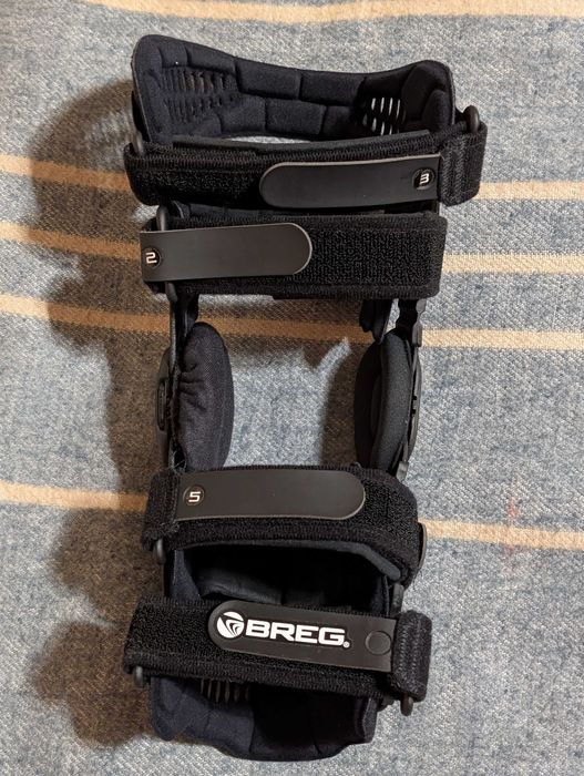 Ортеза за коляно Breg Fusion Medial OA (Остео Артрит или Остеоартрит))