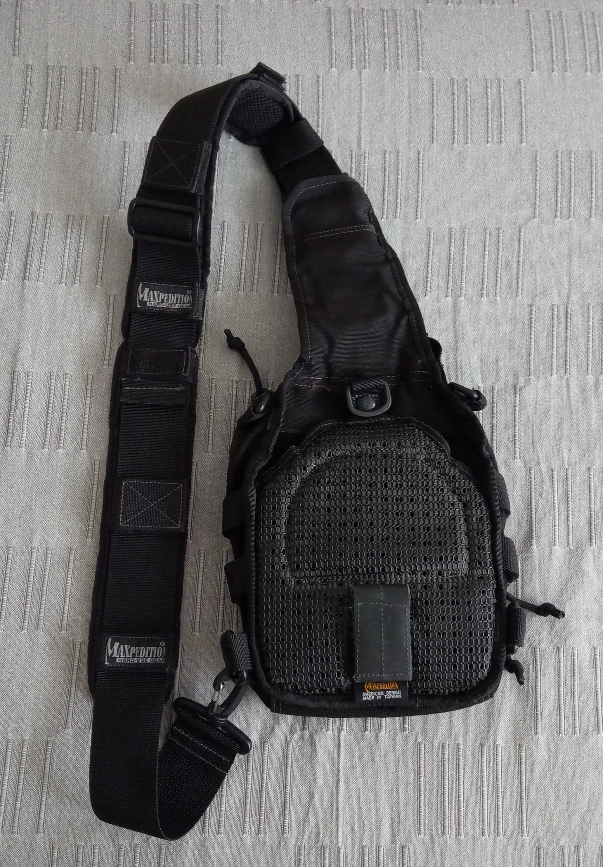 Продавам раничка Maxpedition Remora Gearslinger