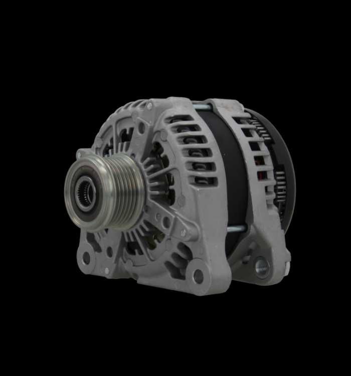 Alternator Denso reconditionat pentru Range Rover Evoque  1042106360