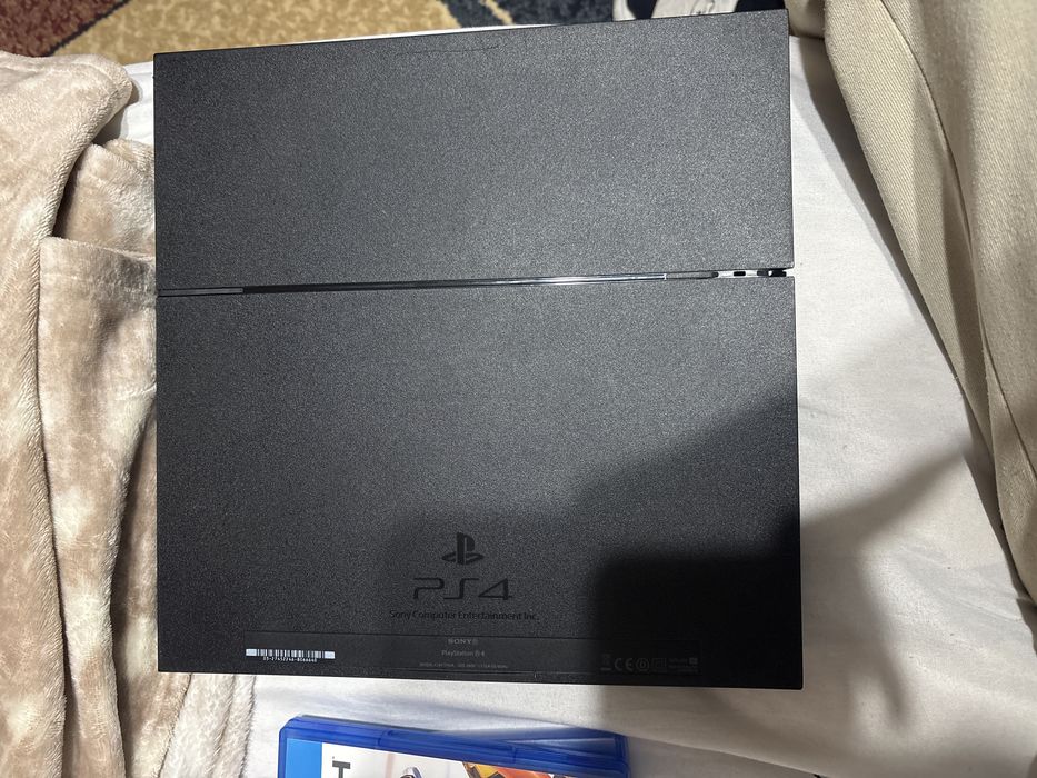 PS 4, vand urgent