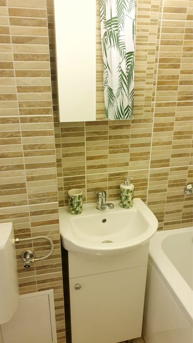 Inchiriez Garsoniera langa liceu Iulia Hasdeu