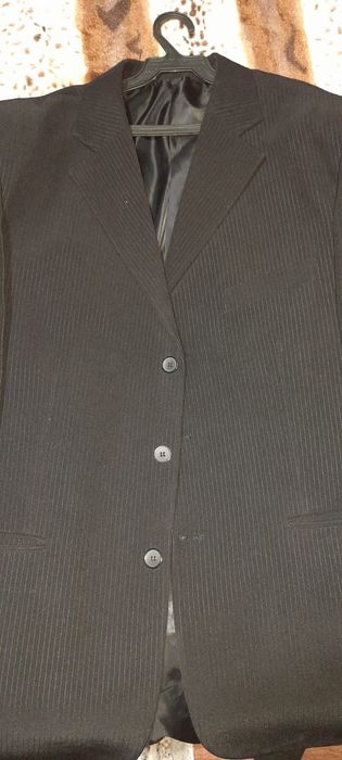 Костюм мужской в идеальном состоянии