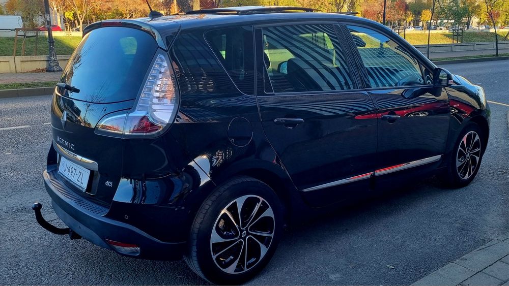 Renault Scenic  - 1.5dci - Bose edition - trapa panoramica