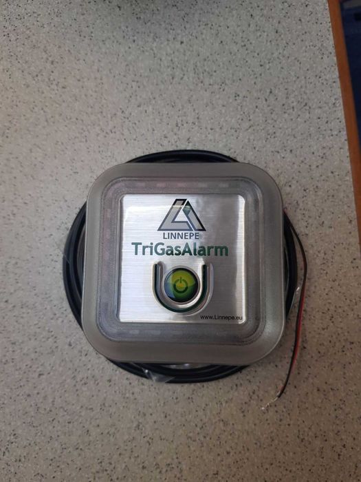 Газов анализатор