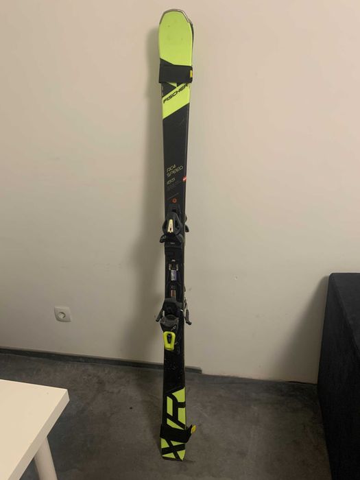 Ски и Ски Обувки