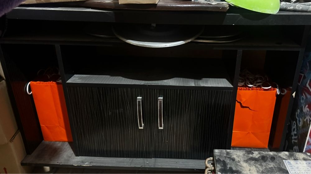 Тумба для телевизора