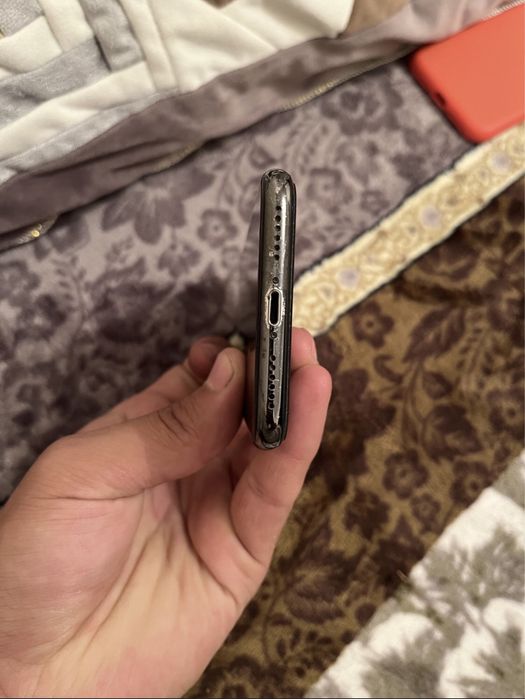 Айфон 10 идиал сост