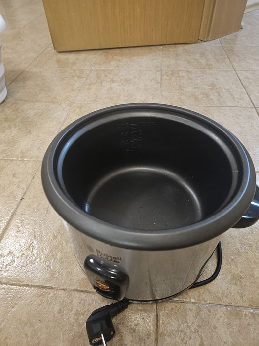 Оризоварка Russell Hobbs