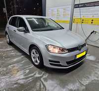 Volkswagen Golf 7, motor pe benzina, 105 CP, an 2013, Euro 5, 146.000 km reali