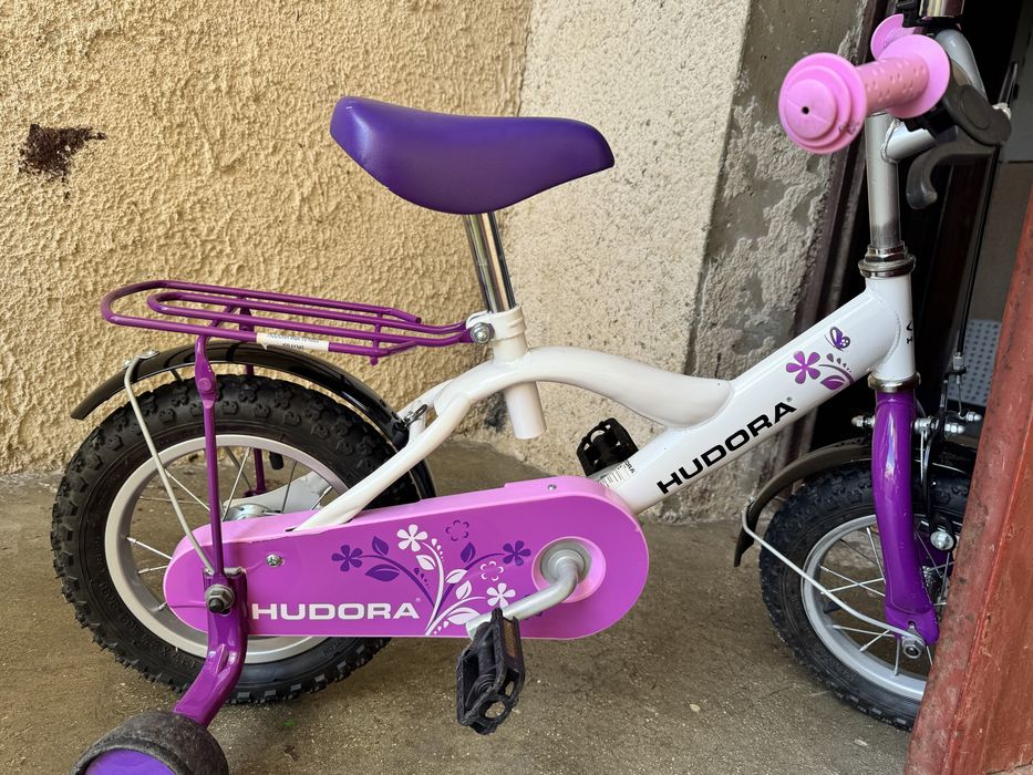 Vand bicicleta 380 de lei negociabil