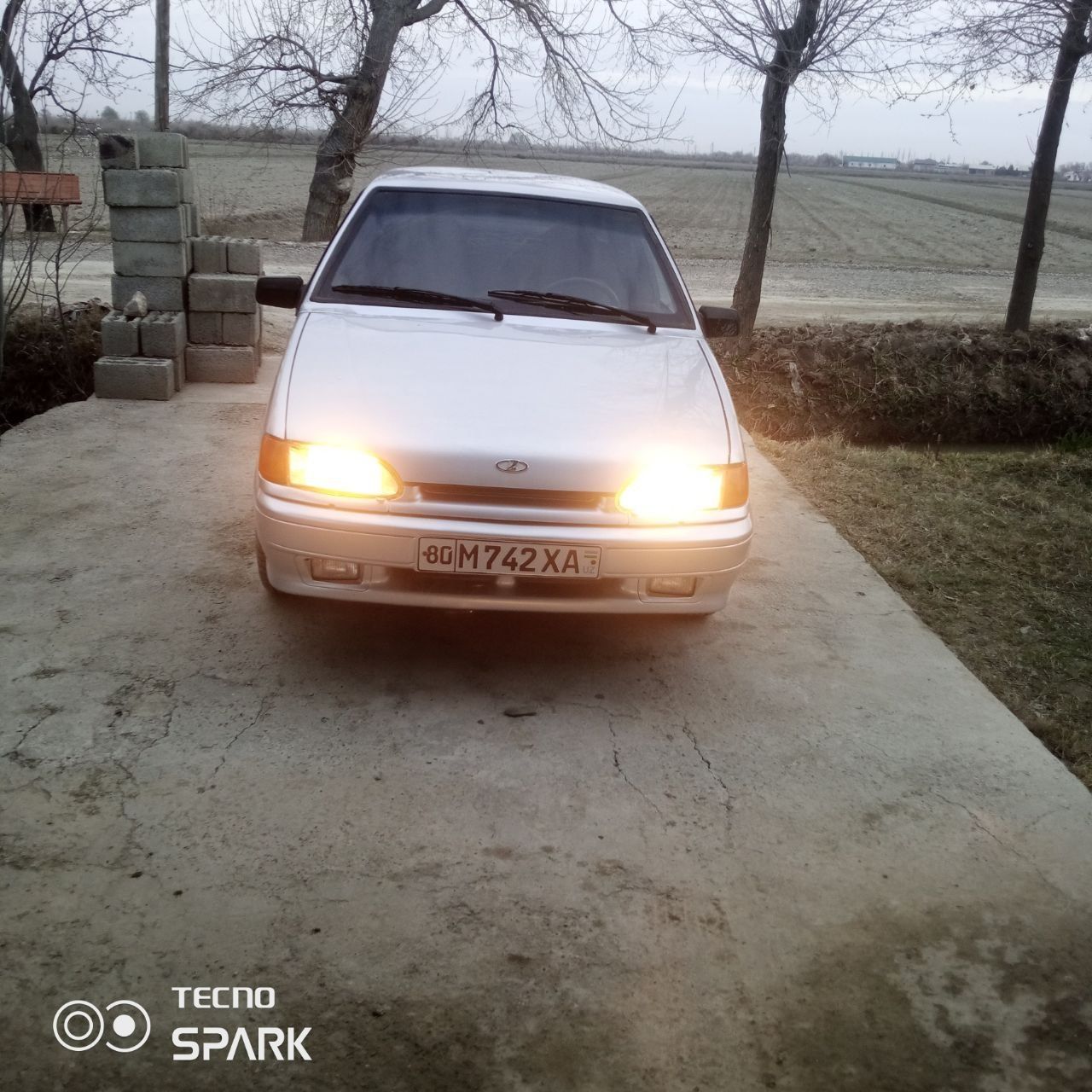 Lada sotiladi vaz