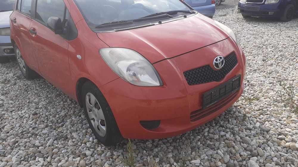 Dezmembrez Toyota Yaris Diesel si benzina an 2006-2011