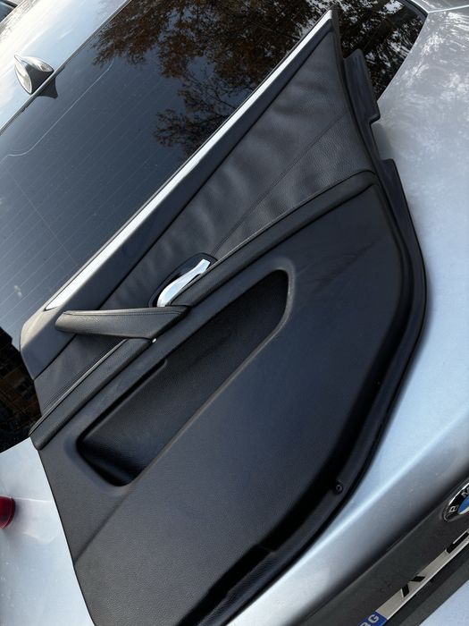 Продавам задни кори за Е60 фейслифт