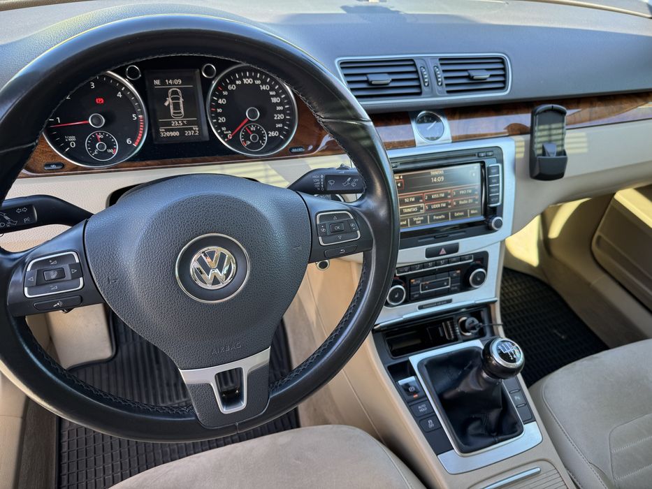 Vand VW Passat 2.0 TDI, 170 CP, 2011