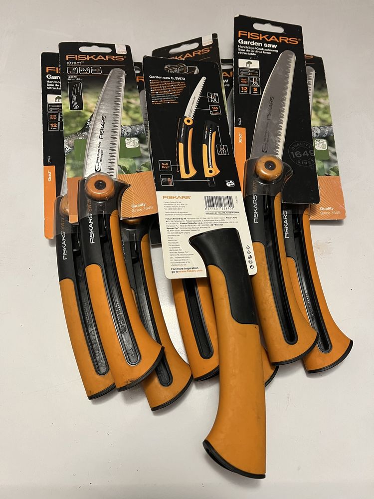 Fierastrau Fiskars retractabil