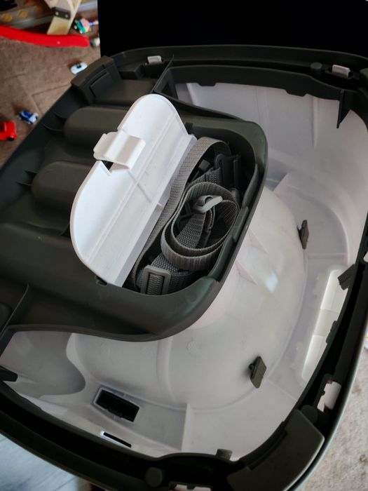 Vând scaun Ingenuity bebe