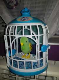 Играчка говорящо папагалче в клетка