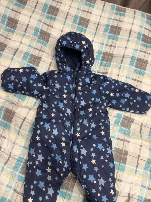 Комбинезон демисезонный в отличном состоянии.