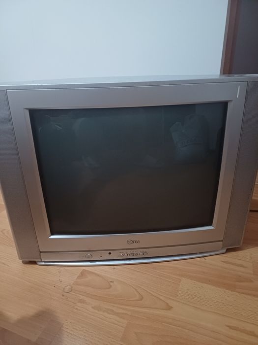 Телевизор LG б/у
