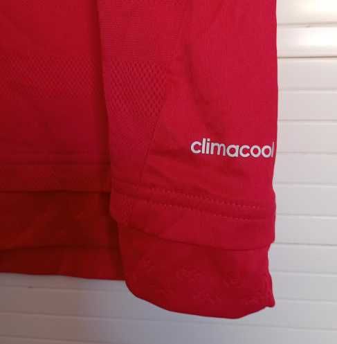 Оригинален детски екип на Манчестър Юнайтед - размер 140