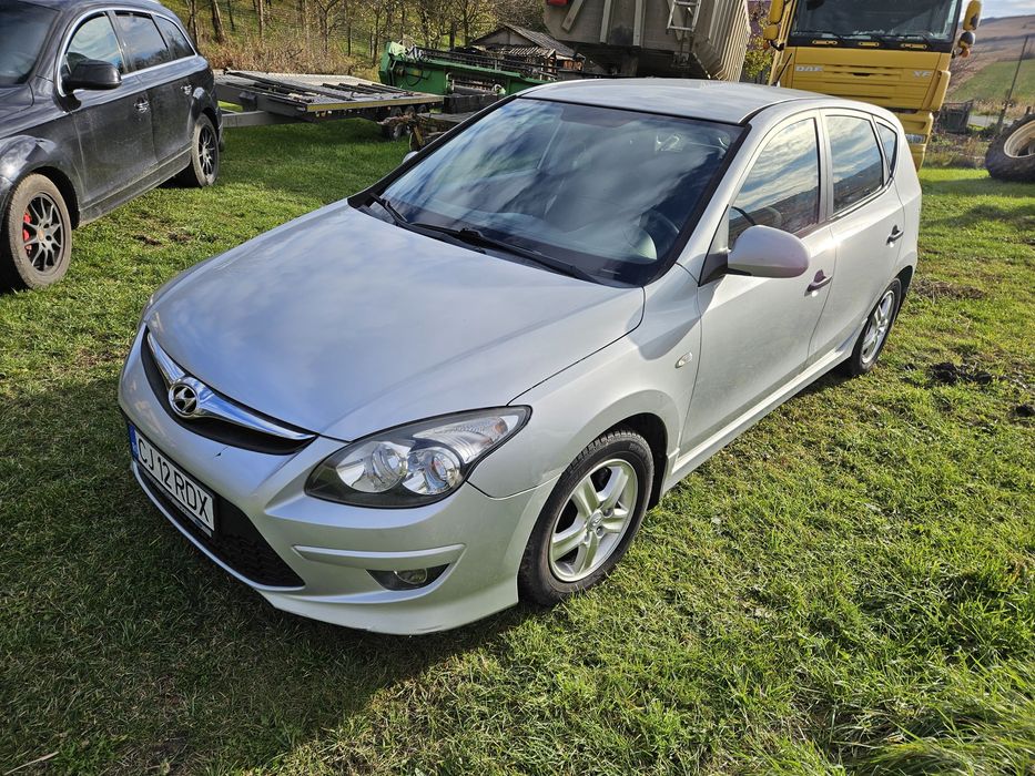 Hyundai i30 1.4 benzina 2011