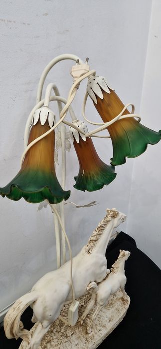 Lampa veioza dimensiuni mari Deosebita