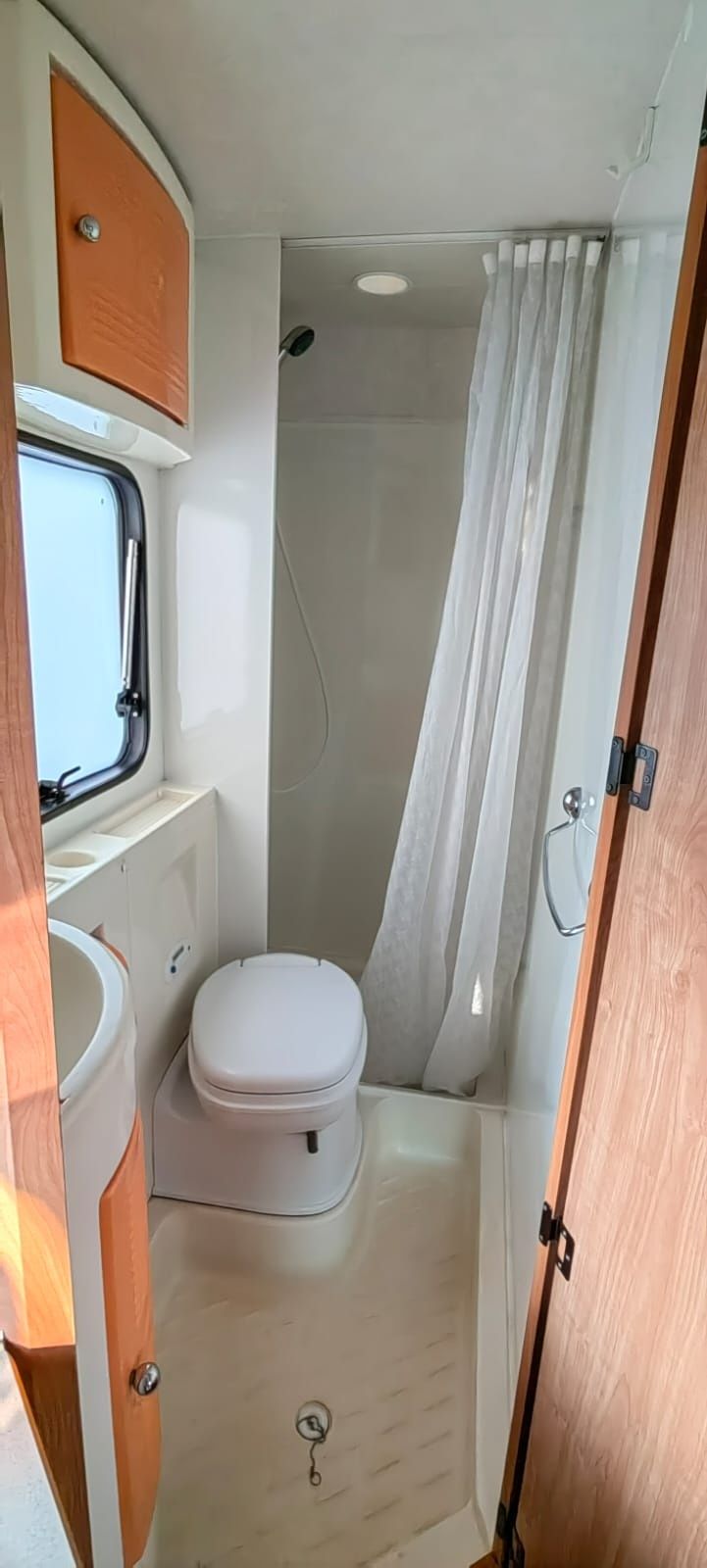 Autorulota fiat ducato, an fabricație 2008 cu un singur proprietar de