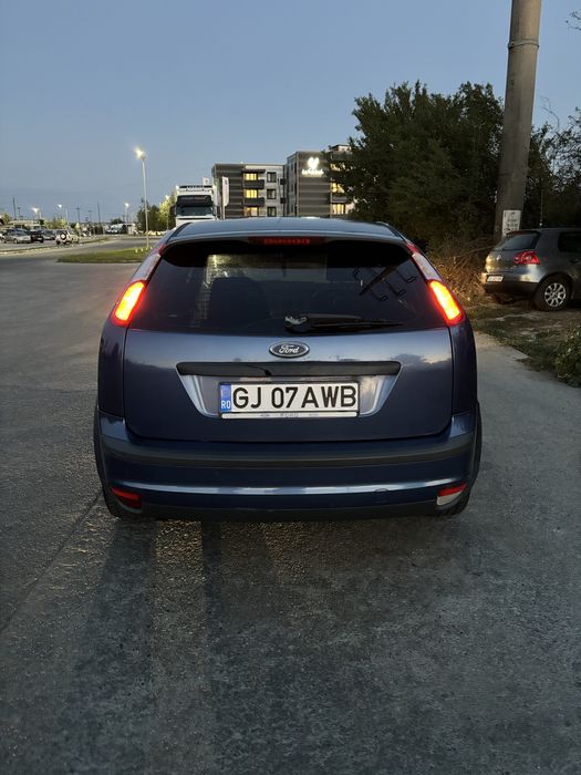 Vând ford focus 2 1.6 tdci