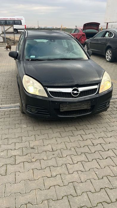 Dezmembram Opel Vectra C 1.9 diesel 120 cp din 2007