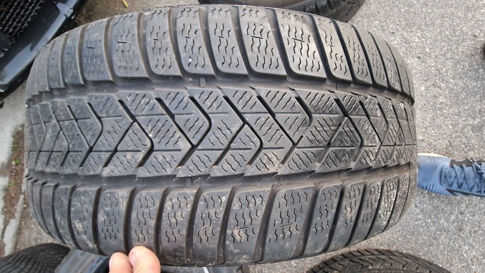 245 45 18 Pirelli 2023 run flat 2 anvelope iarna ca noi