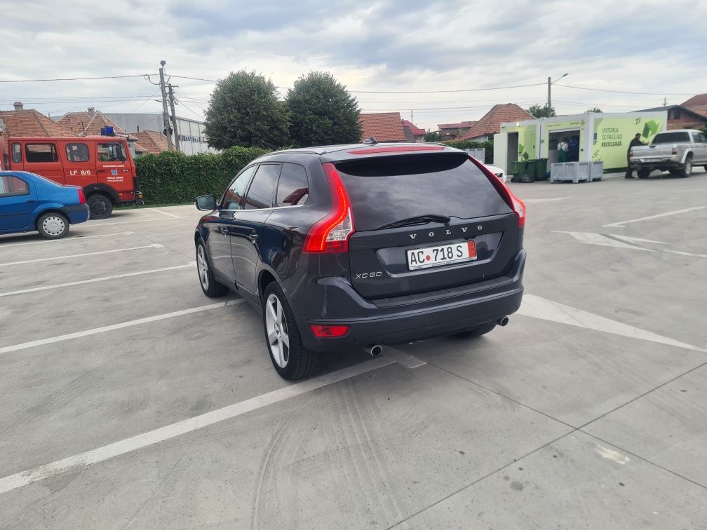 Volvo xc60 2.4 D5 2012 înmatriculat