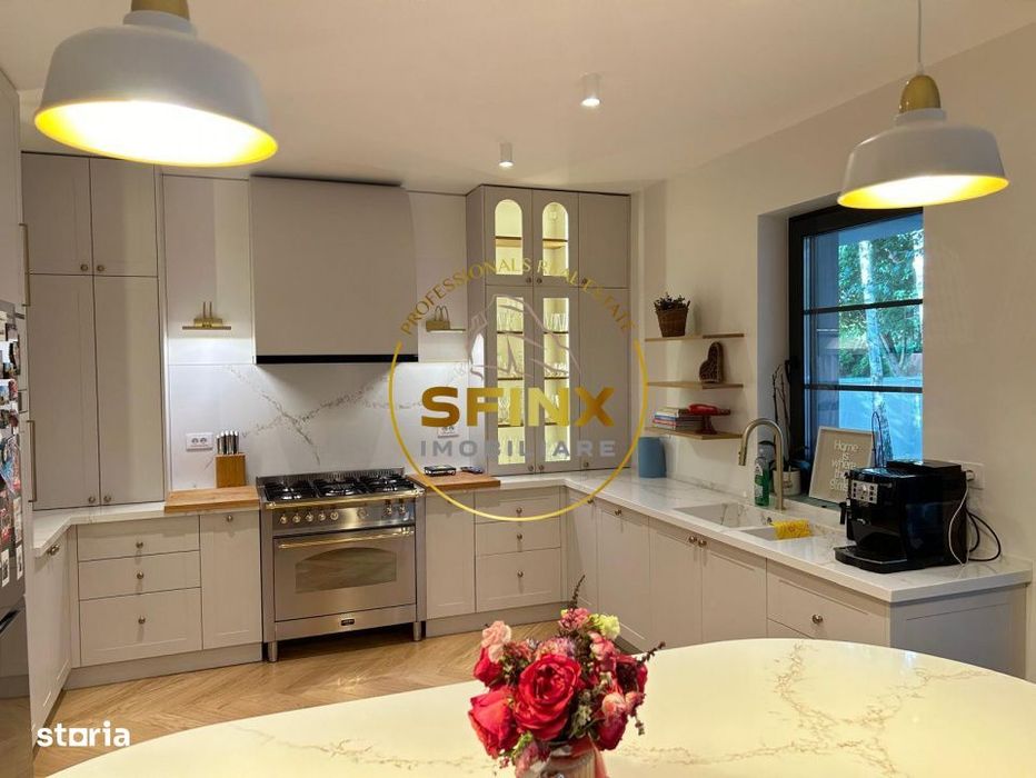 Pet friendly, modern villa close to Jolie Ville Mall and Cambridge Sch