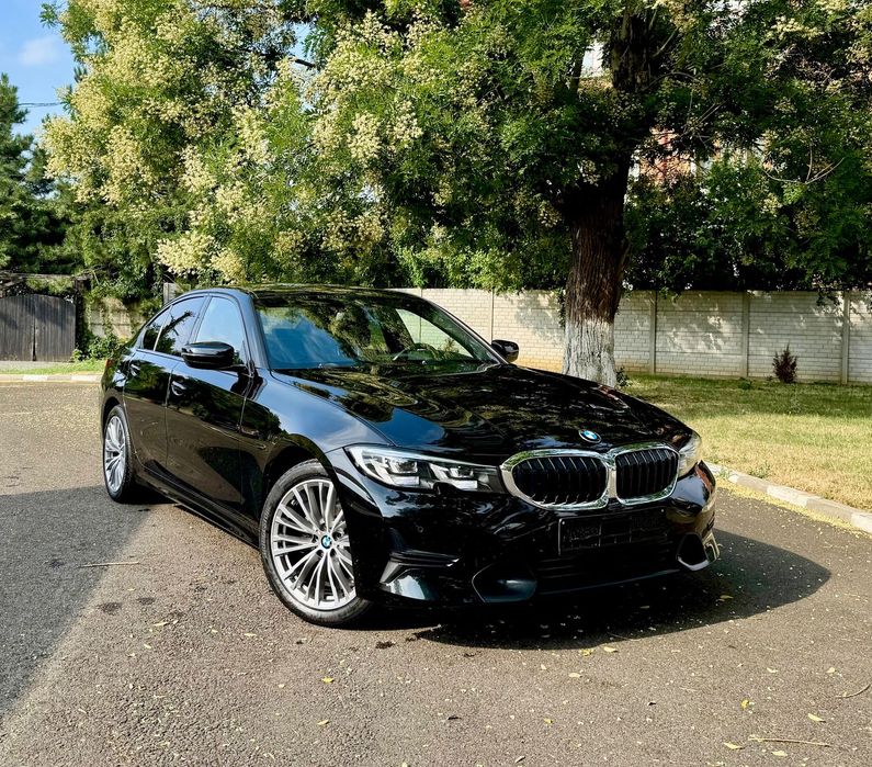 BMW Seria 3 Recent adusa / 2.0 Diesel Mild-Hybrid / Automata / Piele