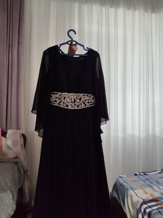 Vecherniy ko'ylak yangi