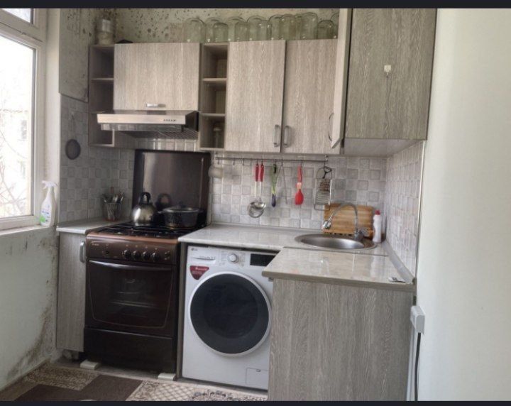 Shayhontahur xalqlar do'stligi metrosi meda park yonida kvartira