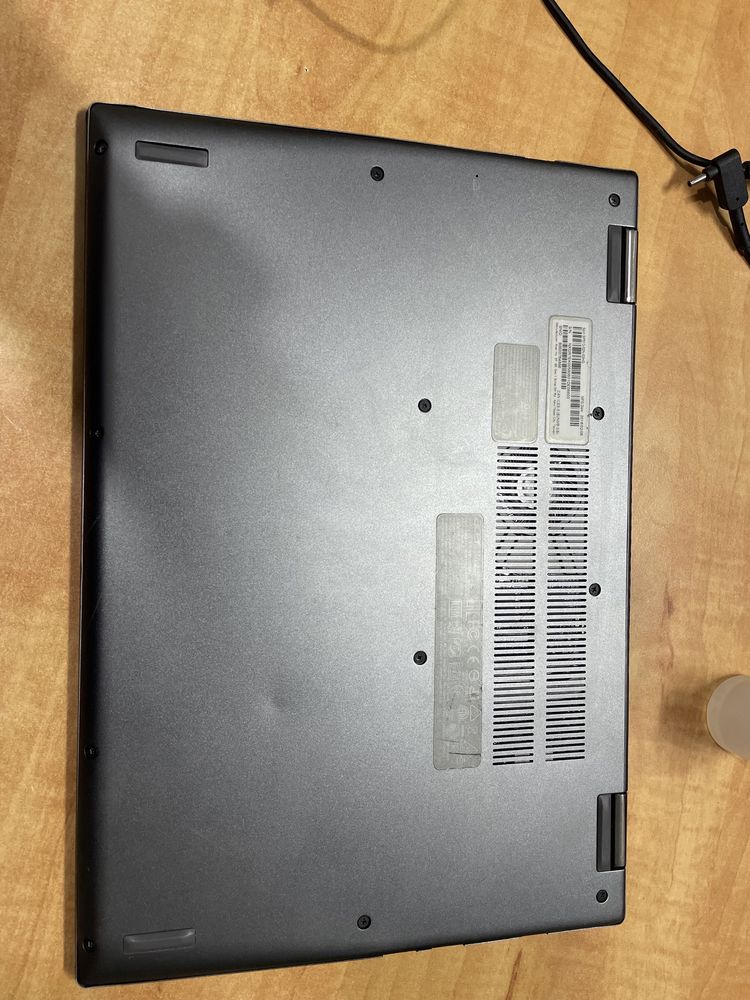 Laptop acer spin  SP513 core i5 gen 8 cu touchscreen