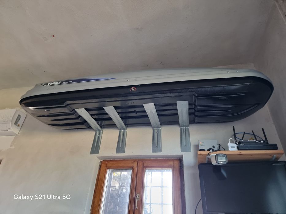 Cutie portbagaj thule pacific 700