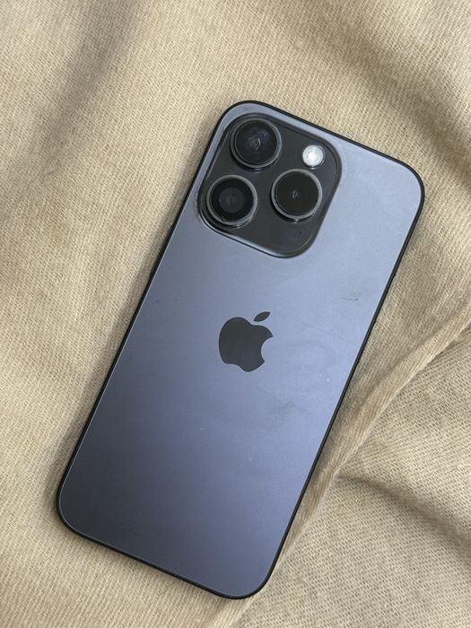 Продам iphone 15 pro 256gb