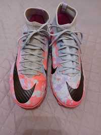 Футболни обувки стоношки Nike mercurial zoom